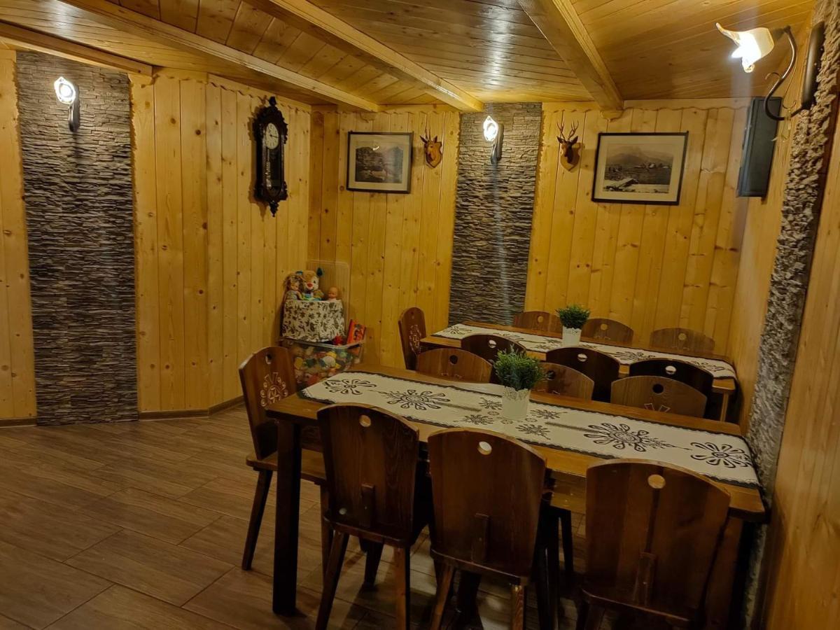 Pokoje U Mrugaly Czerwienne Eksteriør bilde