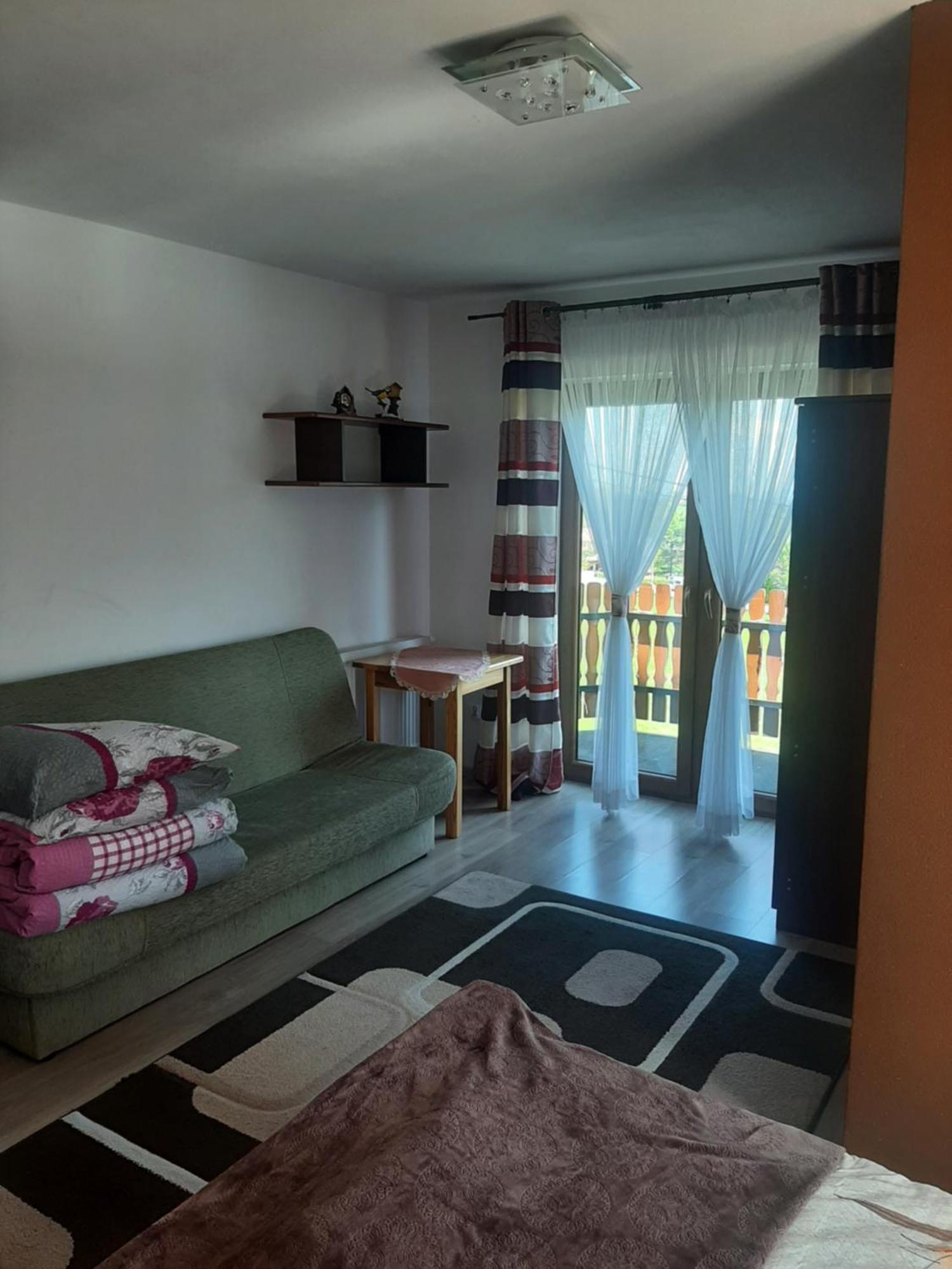 Pokoje U Mrugaly Czerwienne Rom bilde
